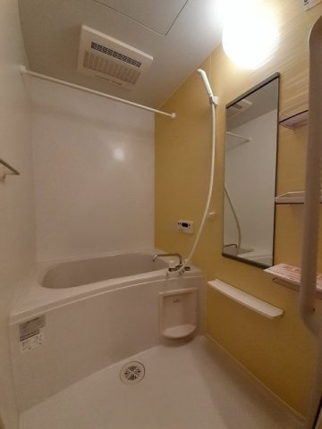 シャンティーの浴室