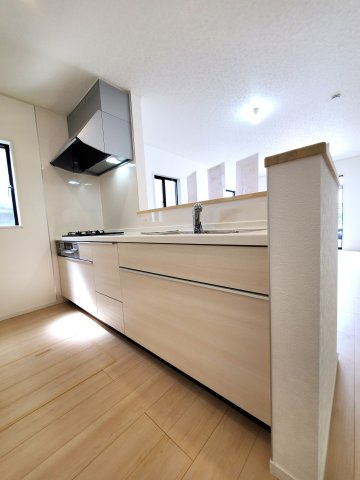 三郷市　戸ケ崎5丁目　新築戸建　全1棟のキッチン|キッチンです