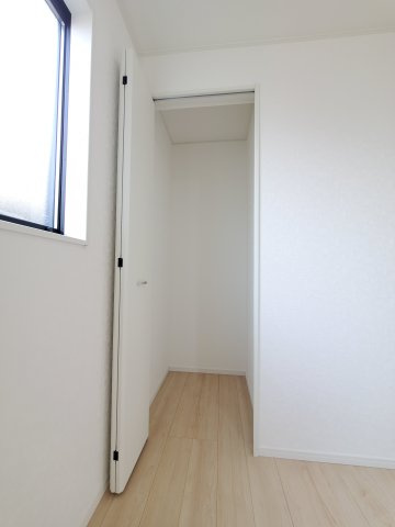 三郷市　戸ケ崎5丁目　新築戸建　全1棟の収納|小物を収納するのに便利です