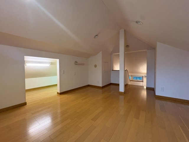 西生田一丁目戸建の収納