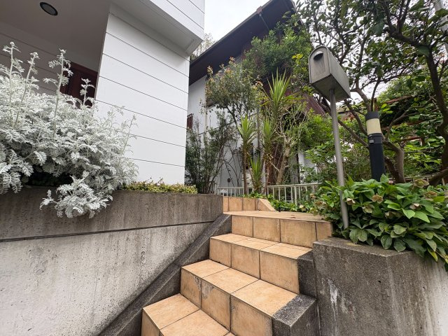 西生田一丁目戸建の庭