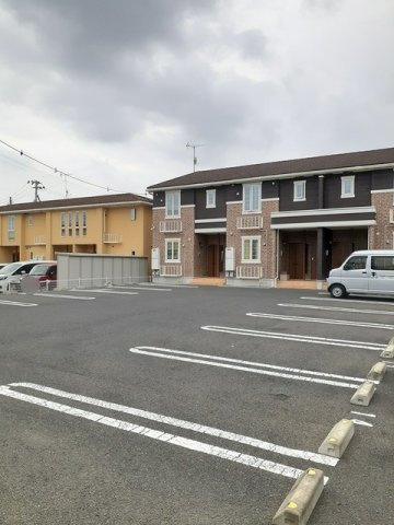 アニメートハウスＤの駐車場