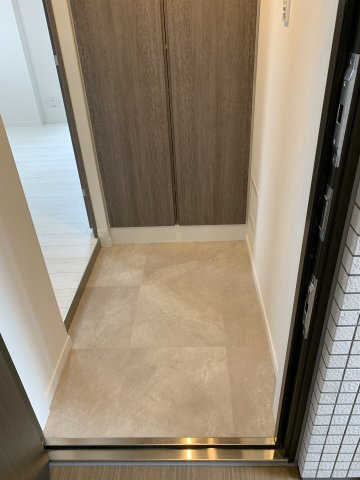 クレヴィスタ代田橋の玄関