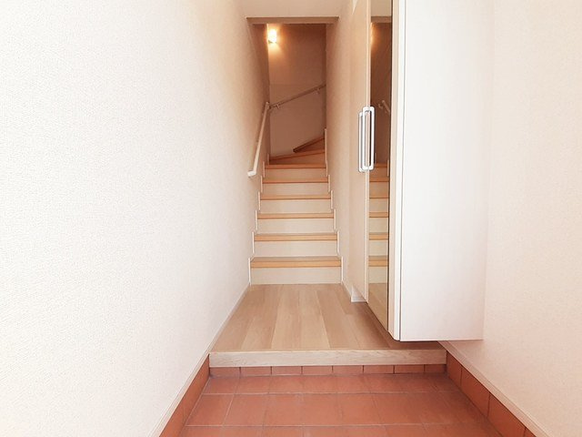 グランディール華　Ａの玄関