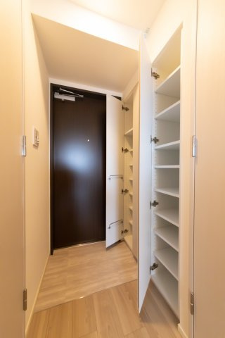 プラウドフラット浅草トレサージュの収納|参考写真