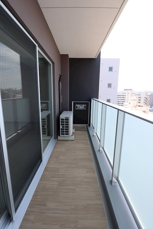 GENOVIA浅草Ⅵskygardenのバルコニー