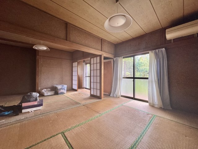 牛久市岡見町中古戸建の和室