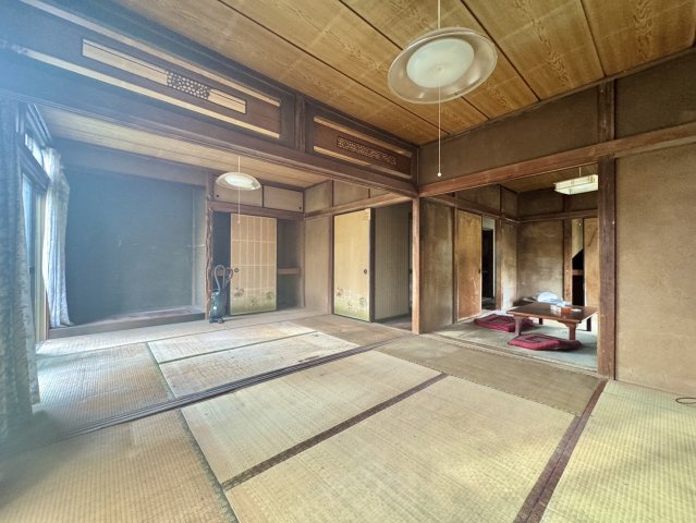 牛久市岡見町中古戸建の和室