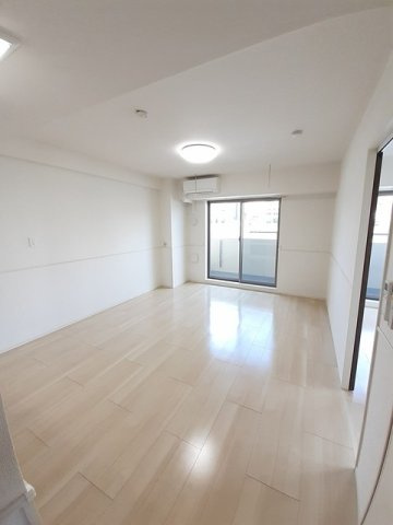 リバティーズＳＡＧＡ．Ⅱの居間・リビング