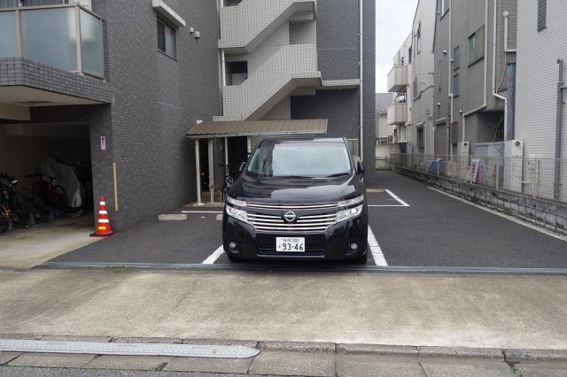 Espacio 西高島平の駐車場