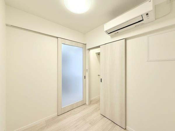 アジールコート町屋の居間・リビング