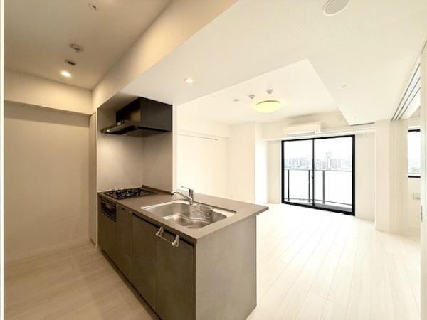 アジールコート町屋の居間・リビング