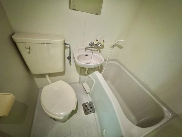 サテライト宮下の浴室