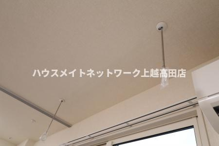 レフィナード Ａの展望|室内物干し