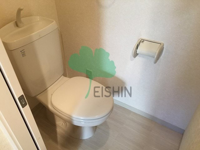 【トイレ】 | クレフラスト吉塚 | 清潔感のあるトイレです。