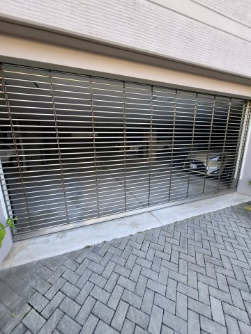 モンクレール夙川の駐車場