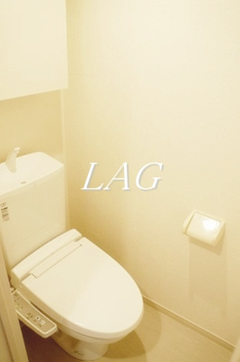 【トイレ】 | リブリ・ニュー シップ | トイレです。