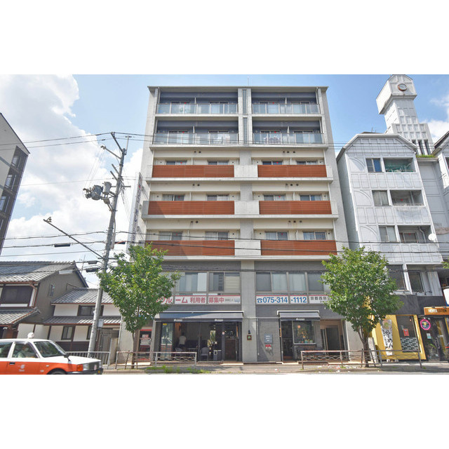 グランドーリア西院