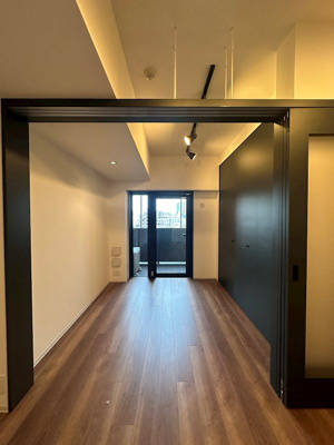【居間・リビング】 | 新品家具付きマンション新宿11(KaGood東京)