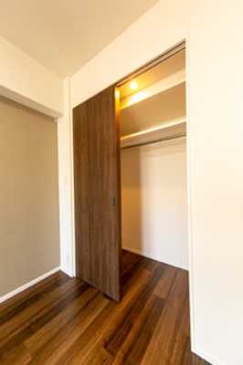 【収納】 | パークアクシス飯田橋レジデンス | ※写真は同タイプ住戸です。