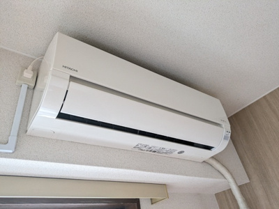 南側洋室エアコン