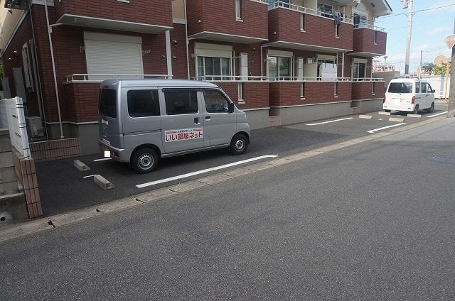 プレ・パルクの駐車場