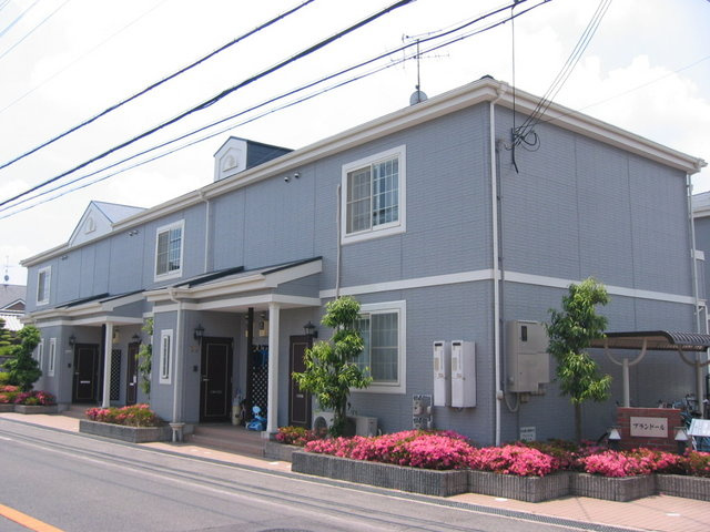 ブランドールＡ