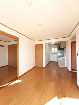 【居間・リビング】 | レイク・ルィーズ