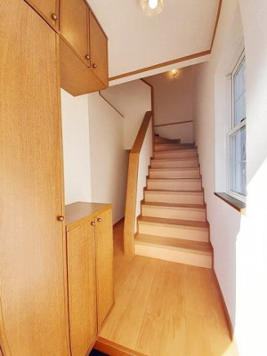 【玄関】 | レイク・ルィーズ