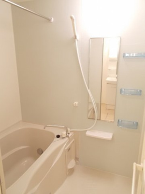 【浴室】 | ラリュールＢ