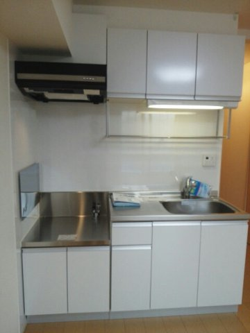 グランシャレー春日のキッチン