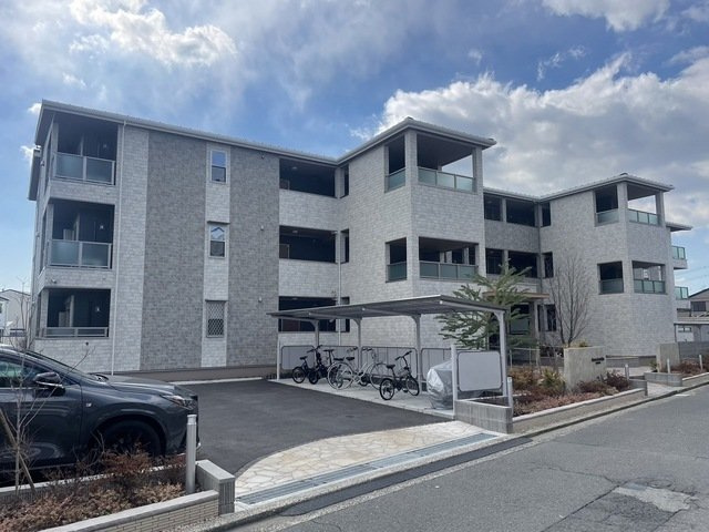 メゾン　アンソレイエ