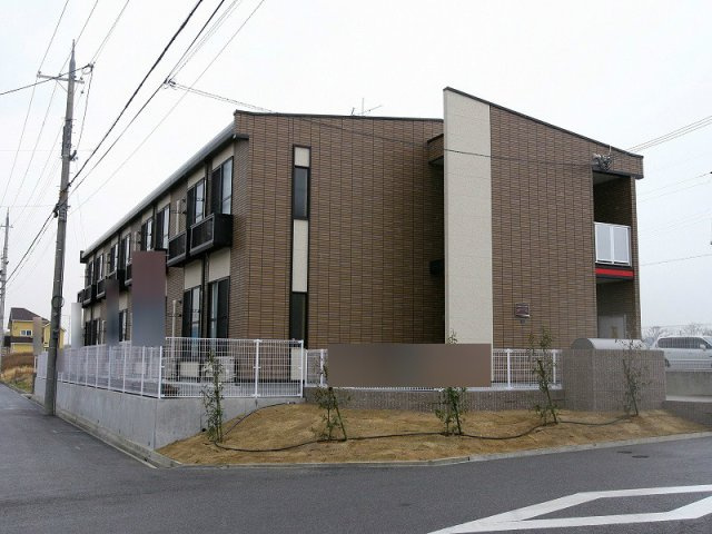 レオパレス奈成の外観