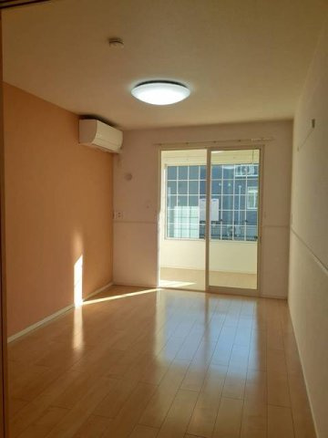 ルミエールの居間・リビング