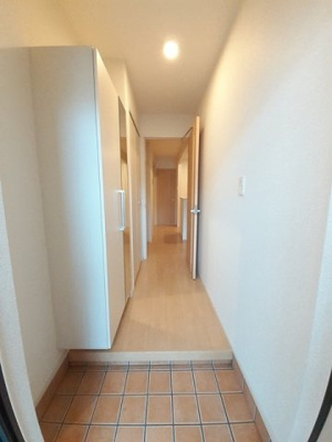 【玄関】 | サニーフローラＢ