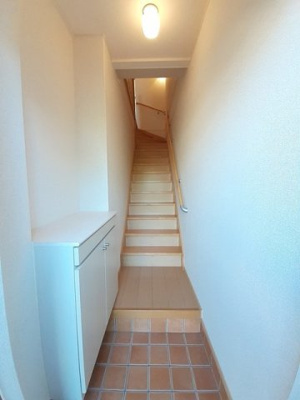 【玄関】 | ブロッサムズ汐見