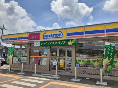 【周辺】 | プロムナードヌウボーＢ | ミニストップ下妻店まで400m