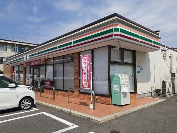 プリムローズ・Ｋ　Ａの周辺|セブンイレブンさんまで700m