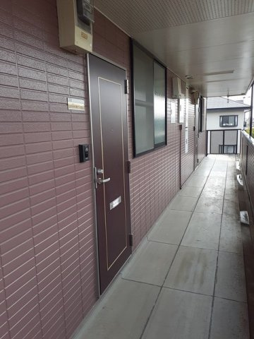 グリーンヒル伍番館のエントランス
