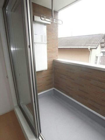 サニーグレイス大津のバルコニー