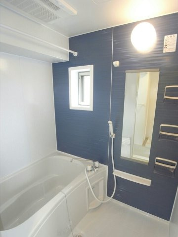 サニーグレイス大津の浴室