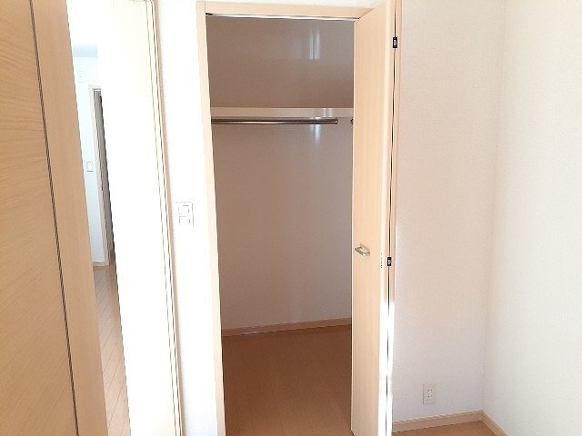 カサブランカ　エフの収納