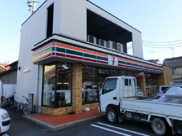 ｉｚｕｍｉ１（イズミ１）の周辺|セブンイレブンまで350m