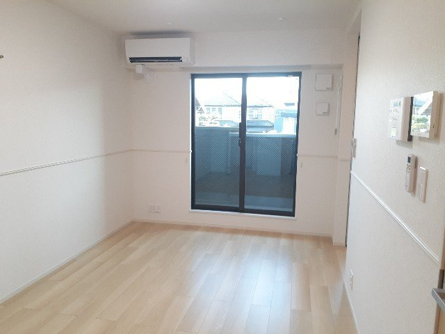 ｉｚｕｍｉ１（イズミ１）の居間・リビング