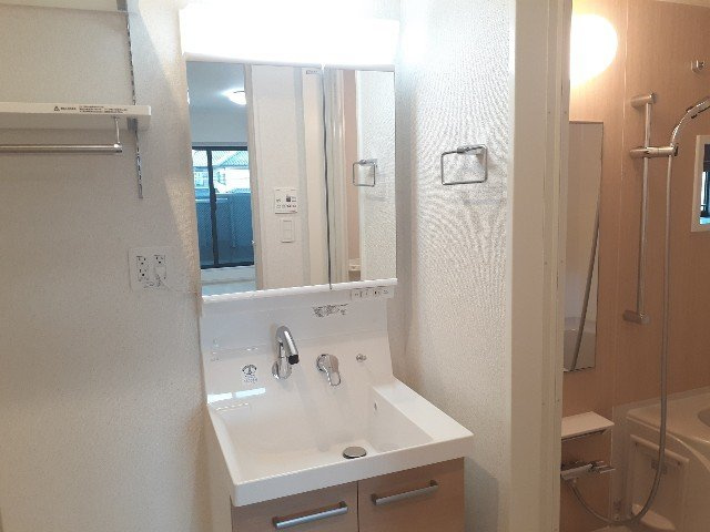 ｉｚｕｍｉ１（イズミ１）の洗面所