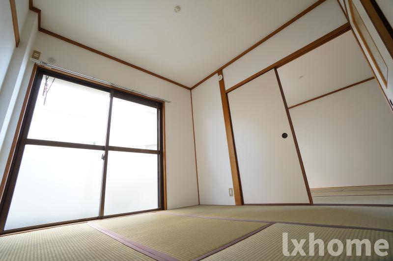 佐藤第3マンションの和室|落ち着いた雰囲気の和室付きです