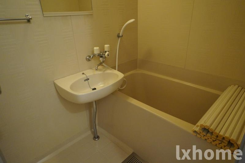 佐藤第3マンションの浴室|日々の暮らしに欠かせないお風呂です