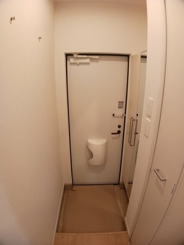 サンリット四国中央　Ａの玄関