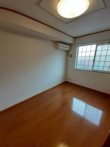 セ・ヴィタル　Ｂの内装
