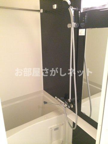 クレヴィスタ池袋本町【おとり物件なし】#学生・社会人にオススメ！初期費用分割払いOK！の浴室